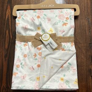 New with tags floral & butterfly baby blanket